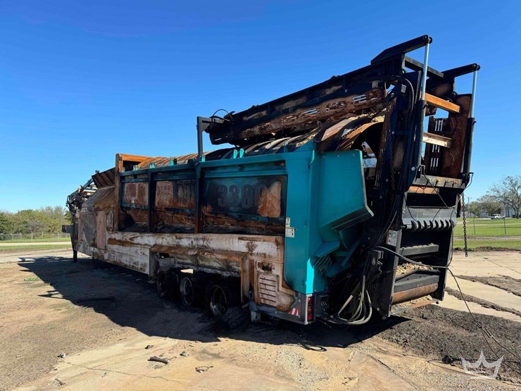 2022-powerscreen-phoenix-3300-image-3