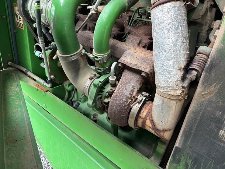 2000-john-deere-6700-image-70