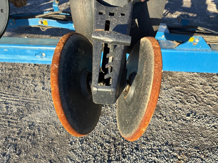 2010-kinze-3660-image-41