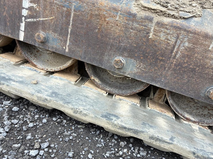 takeuchi-tl250-image-39