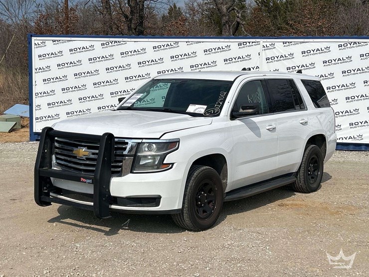 2020-chevrolet-tahoe-image-1