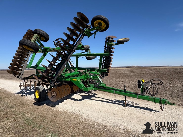 2007-john-deere-637-image-3