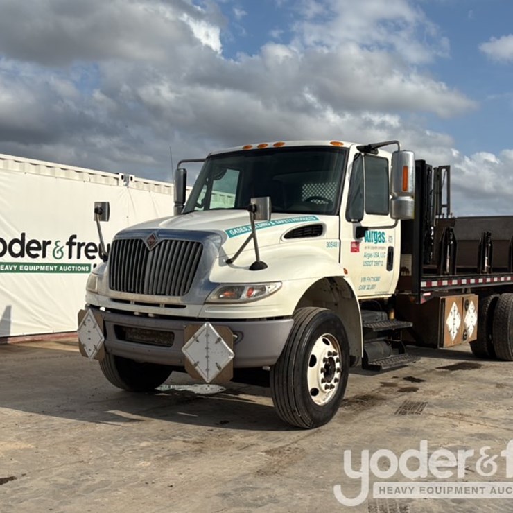 2015 INTERNATIONAL 4400