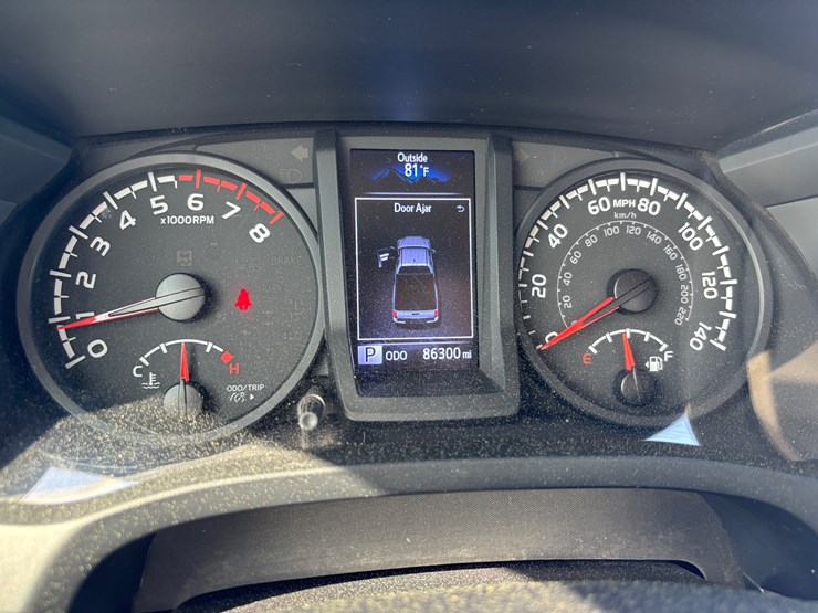 2022-toyota-tacoma-image-25