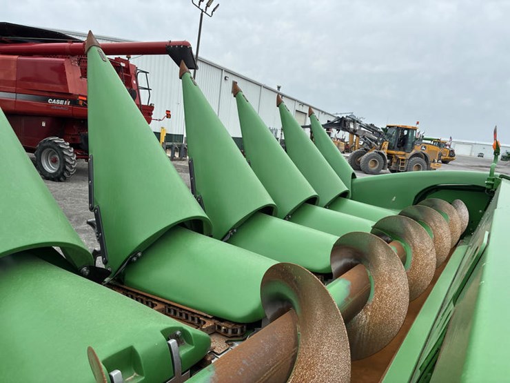 2015-john-deere-612c-image-17