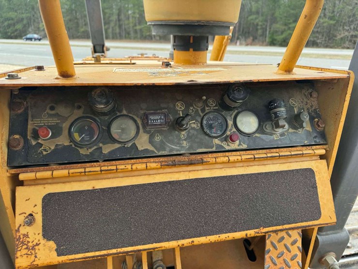 1999-case-550g-image-19