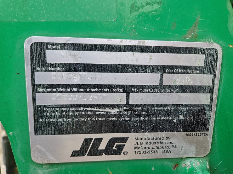 2016-jlg-8042-image-19