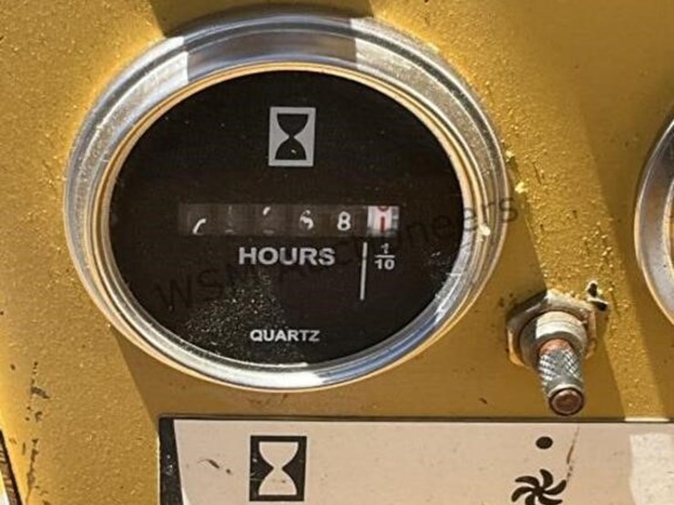 struck-magnatrac-6000-image-16