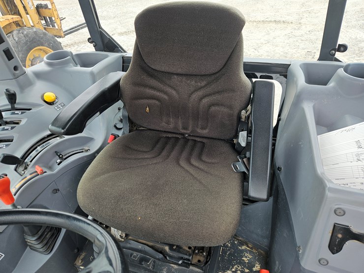 2020-kubota-m5-111-image-7