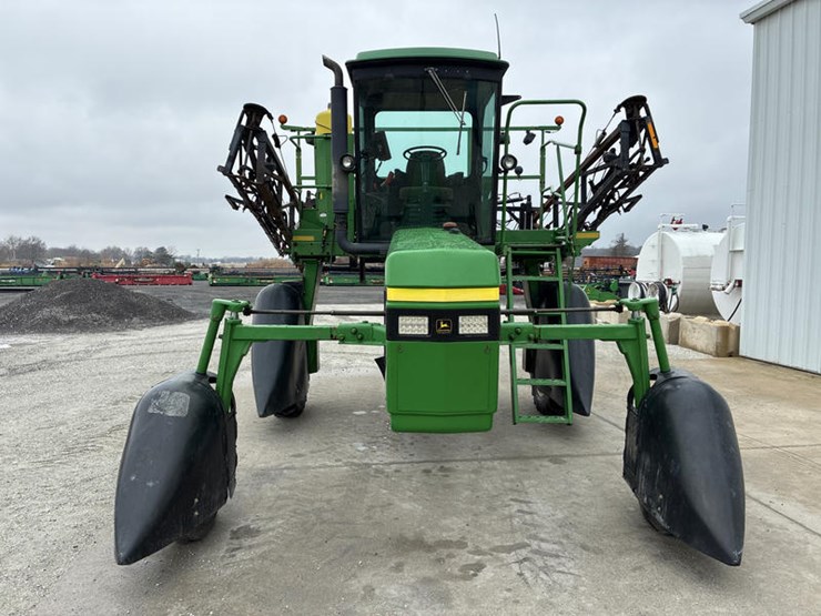 2000-john-deere-6700-image-9