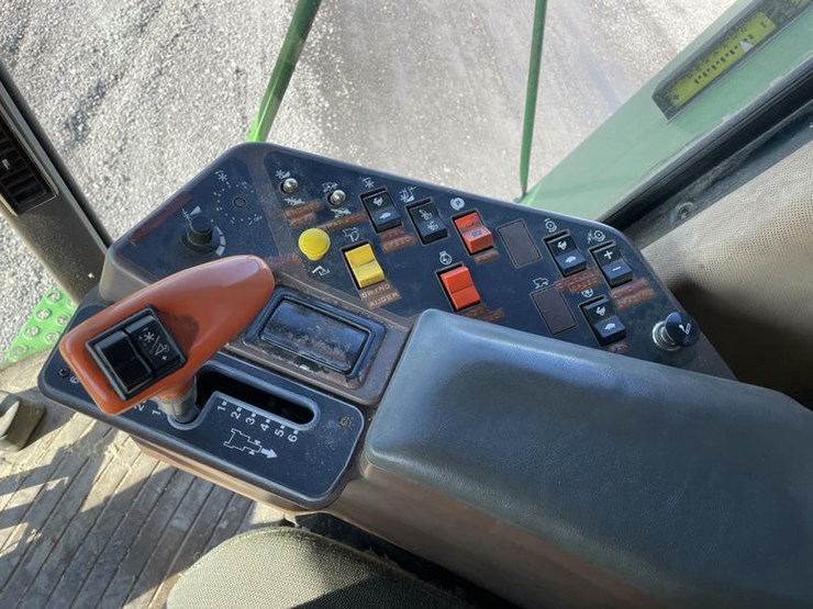 1990-john-deere-9400-image-57