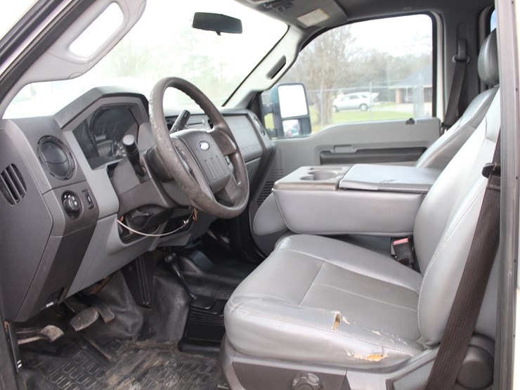 2015-ford-f350-image-10