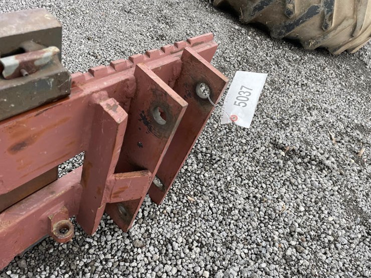 #5037-•-pallet-forks-image-8