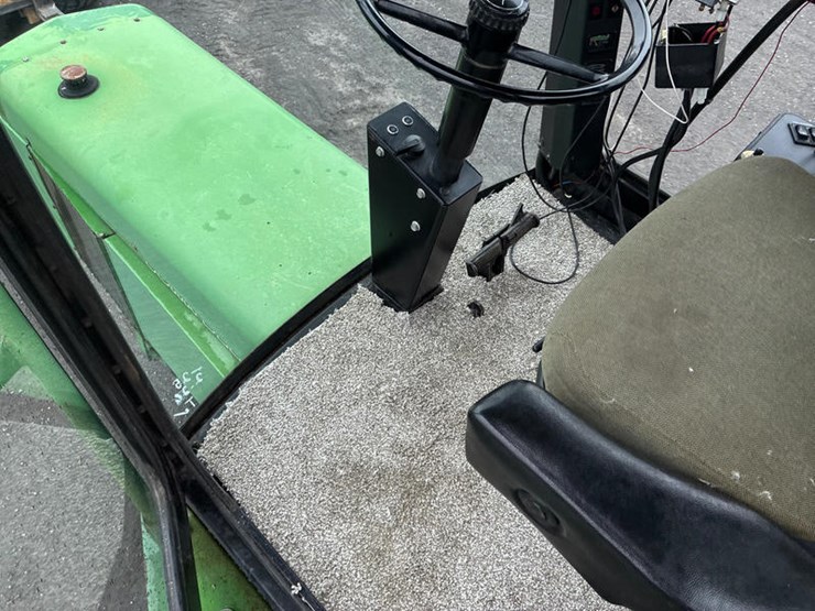 1993-john-deere-6500-image-51