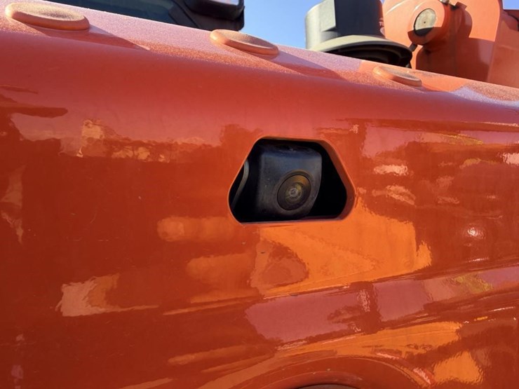 2024-kubota-svl75-3-image-5