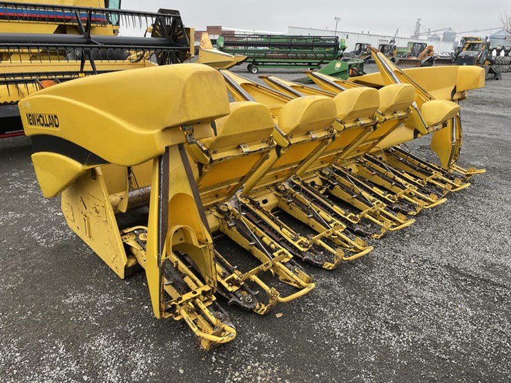 new-holland-996-image-6