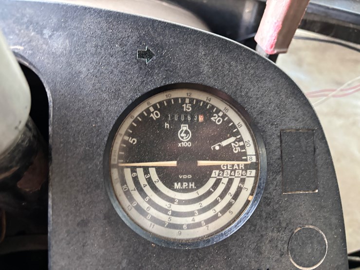 john-deere-3155-image-21