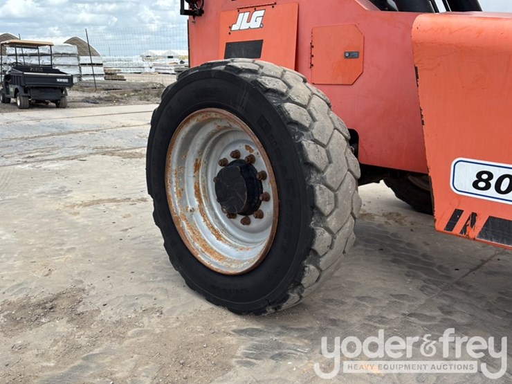 2016-sky-trak-6042-image-15