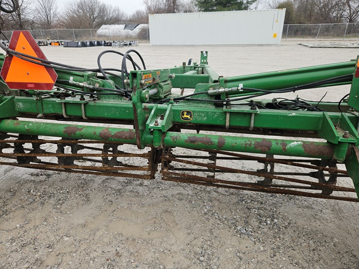 2006-john-deere-200-image-8