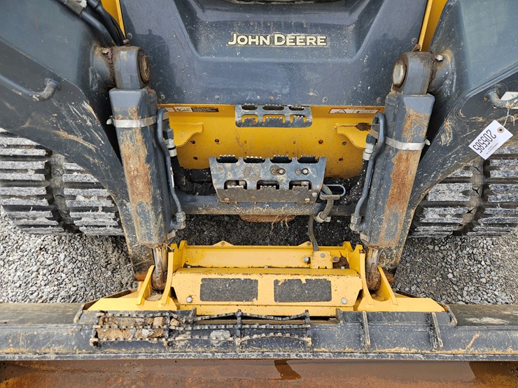 2018-deere-333g-image-5