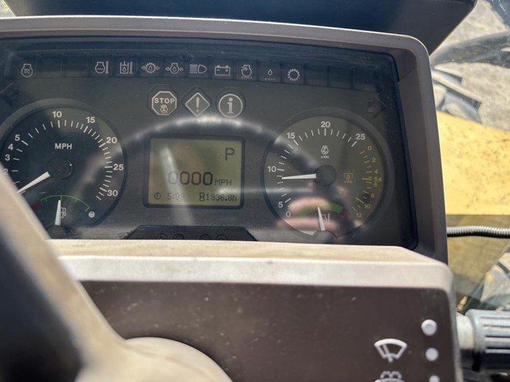 john-deere-7220-image-34