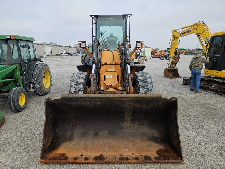 2004-case-521d-image-2