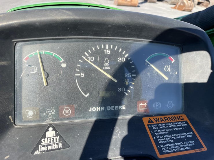 john-deere-4200-image-25