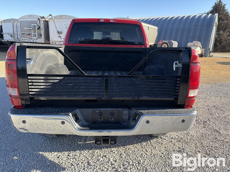 2014-ram-2500-st-image-6