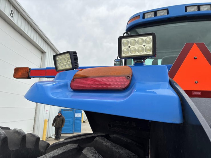 2002-new-holland-tj275-image-26