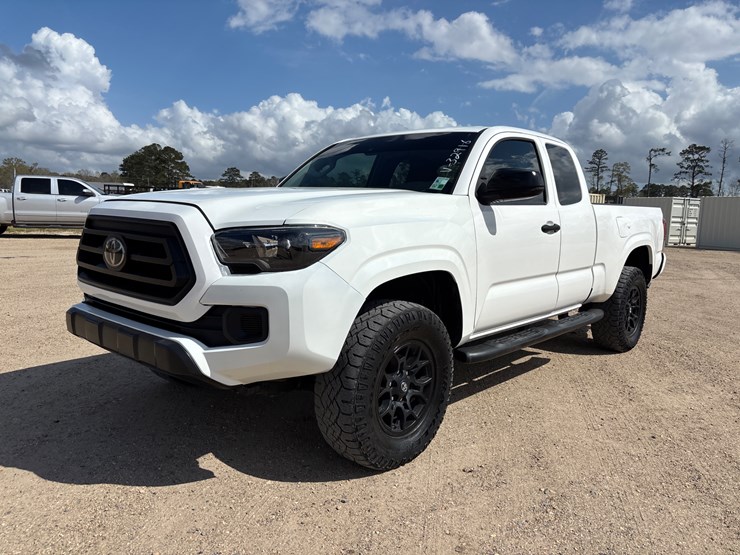 2022-toyota-tacoma-image-1