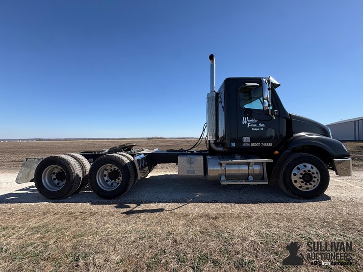 2006-freightliner-columbia-112-t/a-day-cab-truck-tractor-image-4
