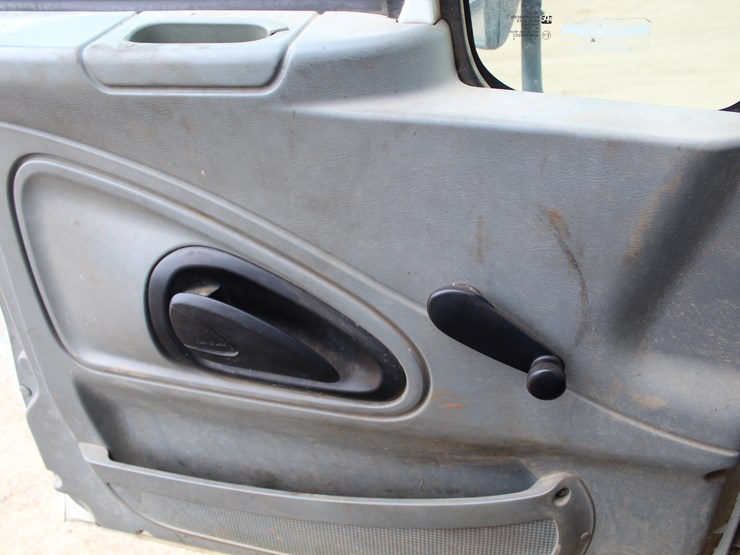 2006-international-4300-image-16