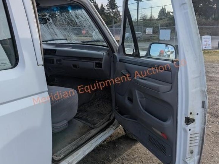 1995-ford-f350-xlt-image-22