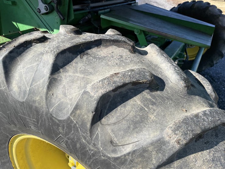 1990-john-deere-9400-image-30