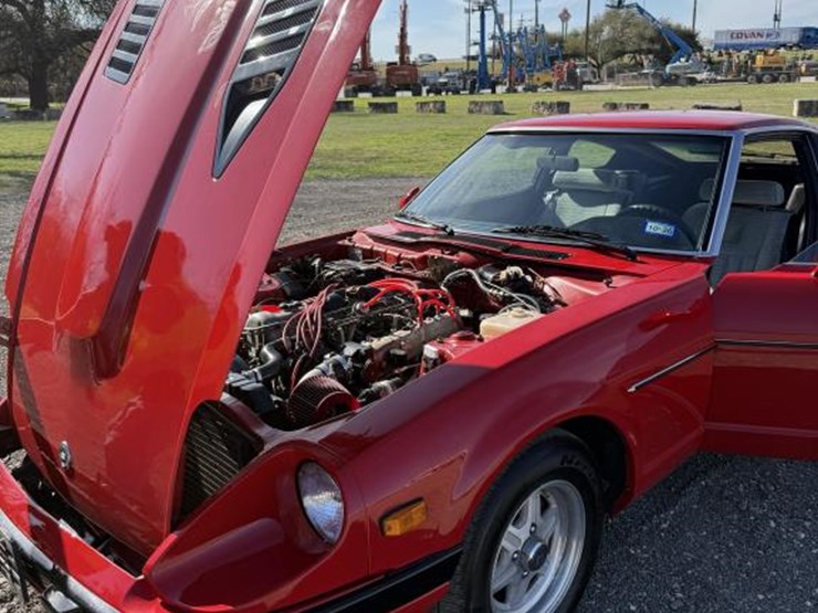 #331-•-1983-nissan-datsun-280zx-image-27