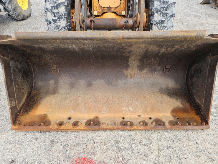 2004-case-521d-image-3