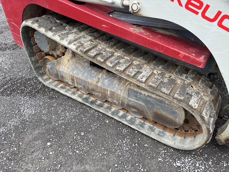 takeuchi-tl250-image-23