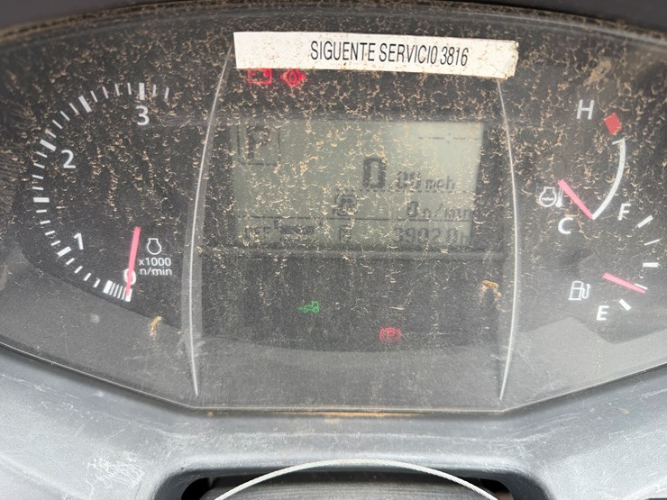 2018-kubota-m5-111-image-13