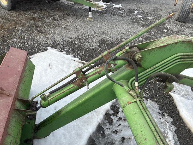 john-deere-158-image-12