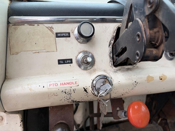 1979-ford-c600-image-17