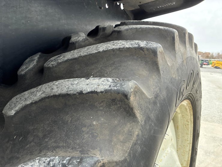 2002-new-holland-tj275-image-52