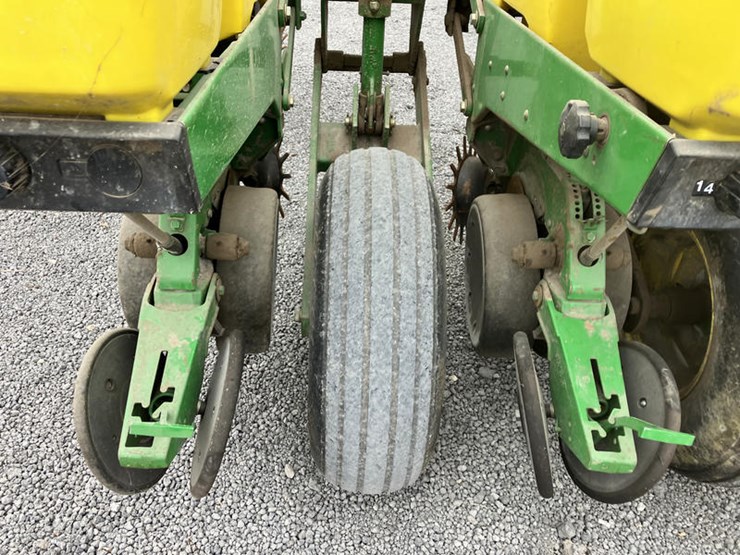 john-deere-1760-image-10