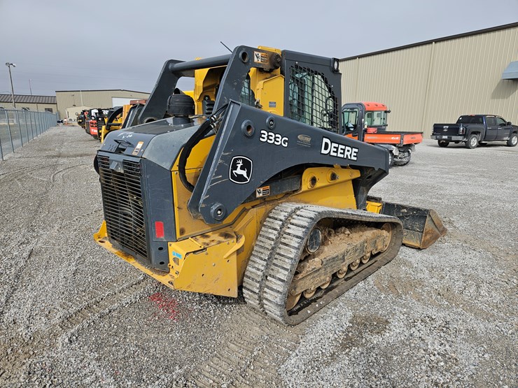 2018-deere-333g-image-17