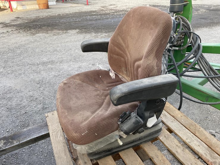 john-deere-6120-image-2