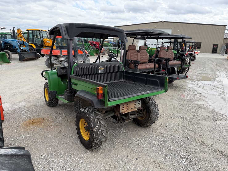 john-deere-gator-image-9