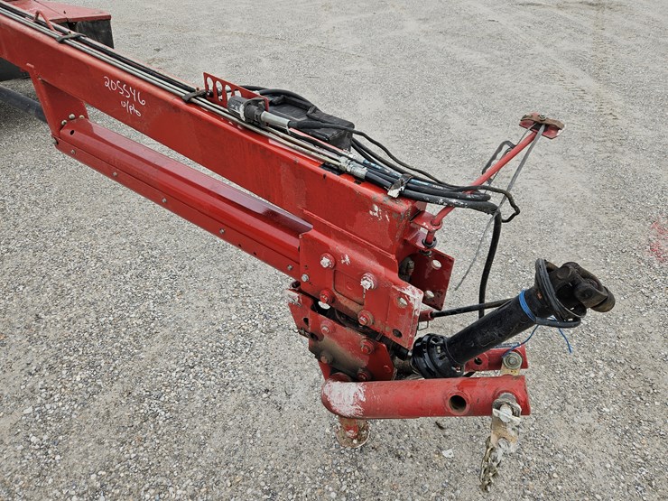 2014-new-holland-h7550-image-2