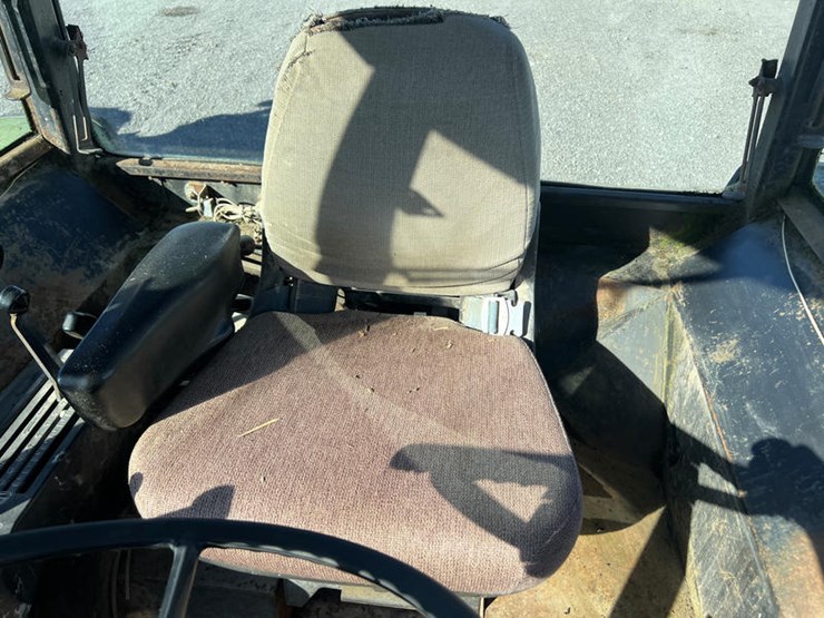 john-deere-4230-image-29