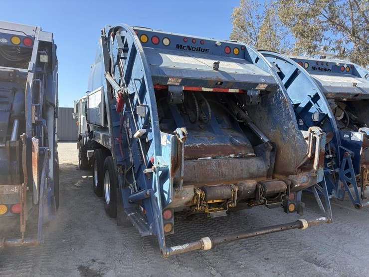 2010-autocar-xpeditor-image-4