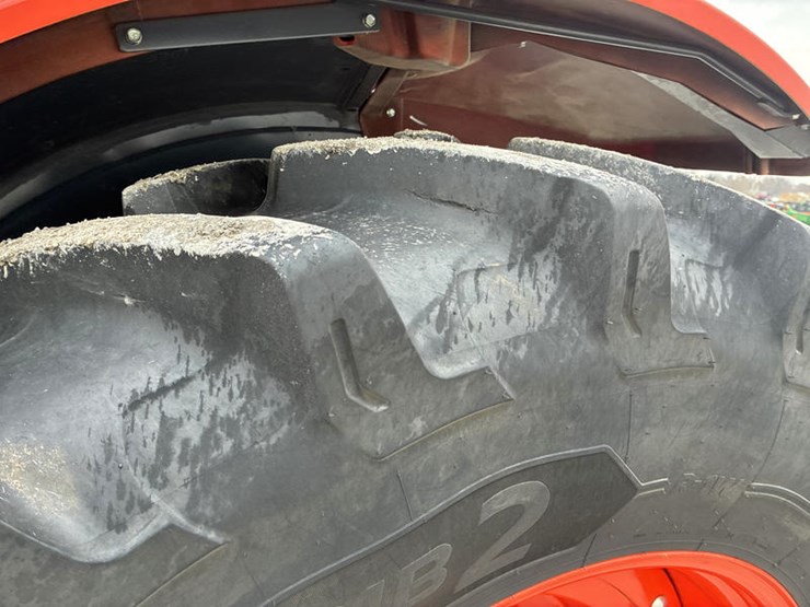 2024-kubota-m6-131-image-66