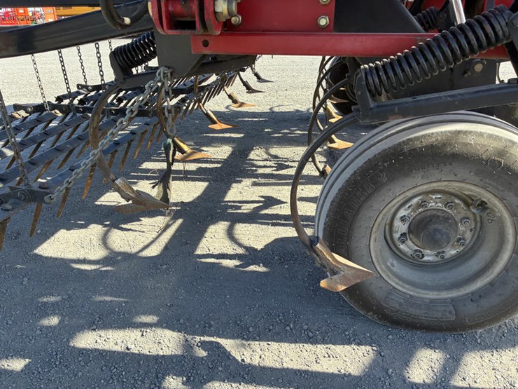 case-ih-200-image-11